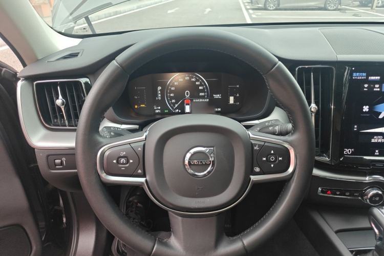 Used Volvo XC60 2020 T5 4x4 Zhiyi Luxury Edition Steering Wheel