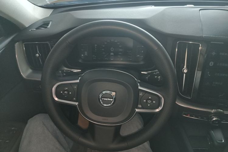 Used Volvo XC60 2020 T5 4x4 Zhiyi Luxury Edition Steering Wheel