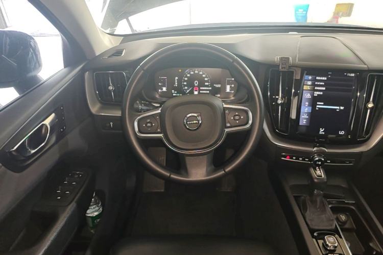 Used Volvo XC60 2020 T5 4x4 Zhiyi Luxury Edition Steering Wheel