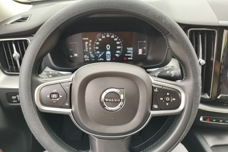 Used Volvo XC60 2020 T5 4x4 Zhiyi Luxury Edition Steering Wheel
