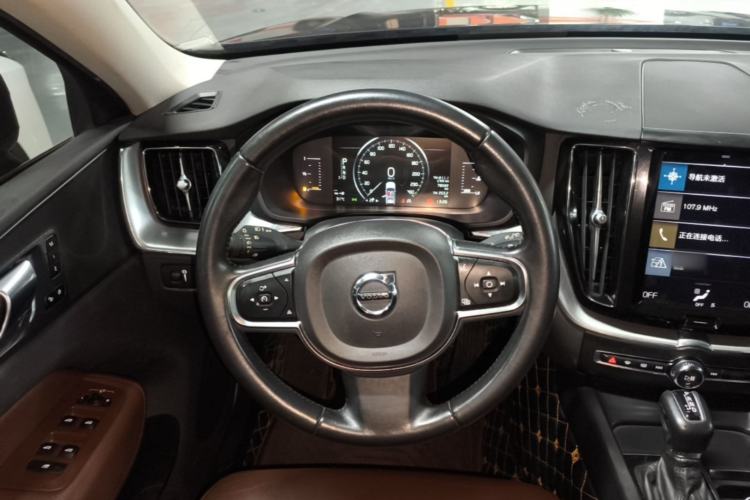 Used Volvo XC60 2020 T5 4x4 Zhiyi Luxury Edition Steering Wheel