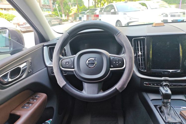 Used Volvo XC60 2020 T5 4x4 Zhiyi Luxury Edition Steering Wheel