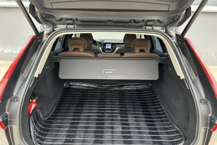 Used Volvo XC60 2020 T5 4x4 Zhiya Luxury Edition Trunk