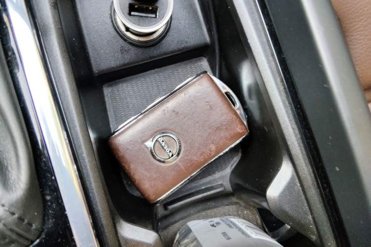 Used Volvo XC60 2020 T5 4x4 Smart Luxury Edition Vehicle Key