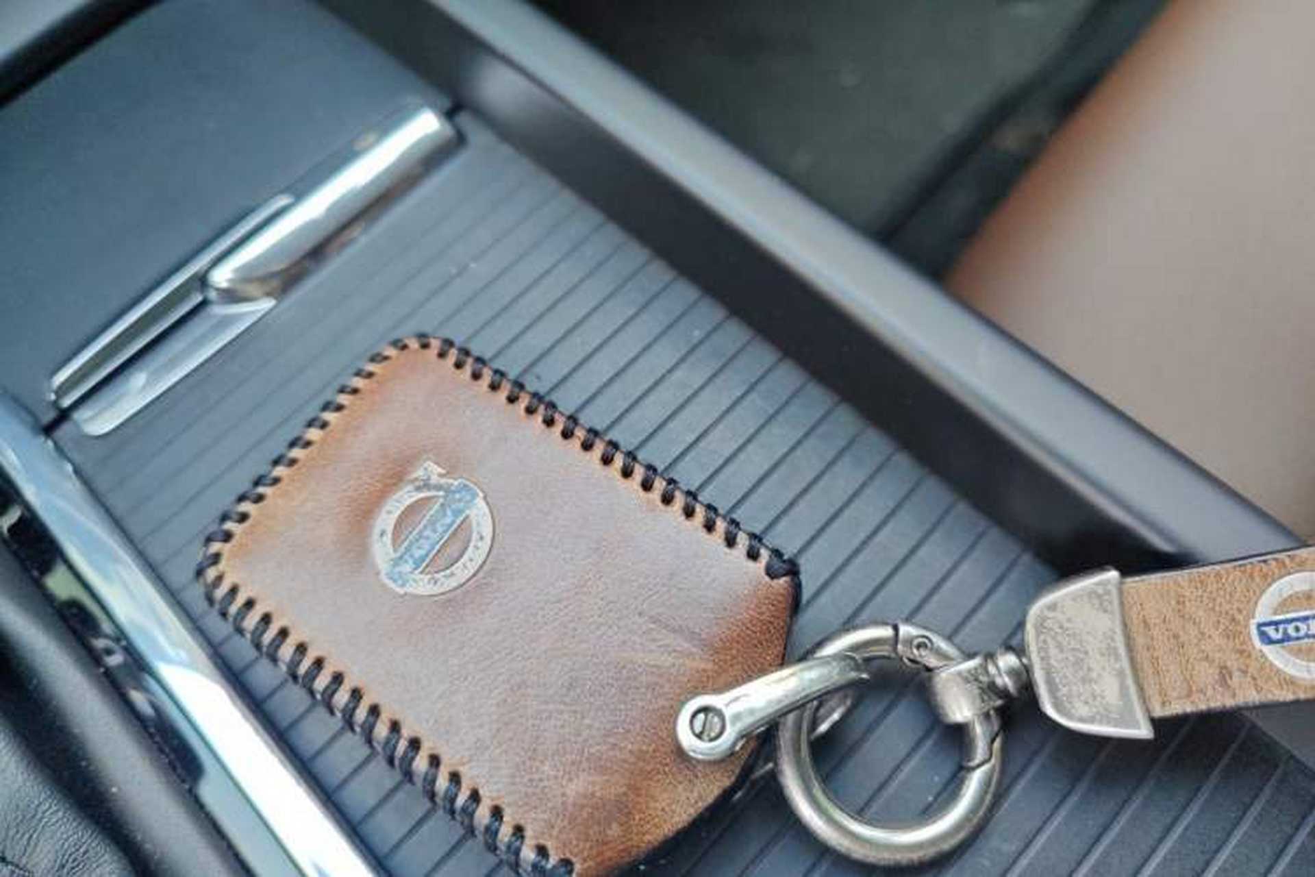 Used Volvo XC60 2020 T5 4x4 Zhiyi Luxury Edition Vehicle Key