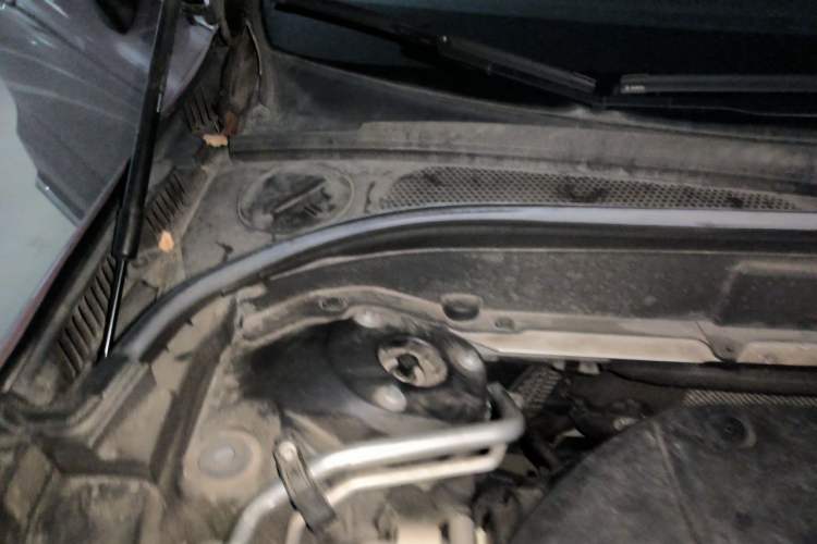 Used Volvo XC60 2020 T5 4x4 Zhiyi Luxury Edition Engine Bay Right