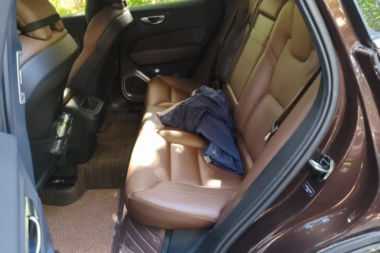 Used Volvo XC60 2020 T5 4x4 Zhiyi Luxury Edition Left Rear Seat
