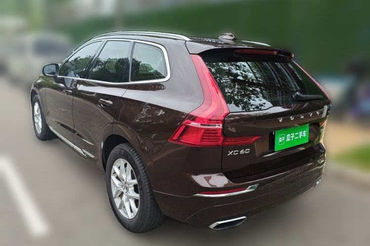 Used Volvo XC60 2020 T5 4x4 Zhiyi Luxury Edition Rear Left 45 Deg
