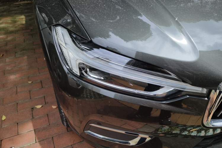 Used Volvo XC60 2020 T5 4x4 Smart Luxury Edition Right Front Headlight