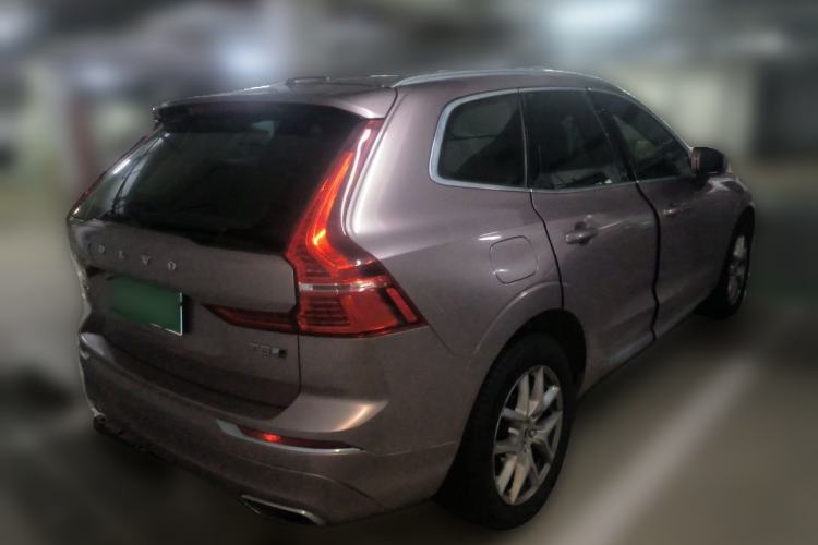 Used Volvo XC60 2020 T5 4x4 Zhiyi Luxury Edition Rear Right 45 Deg