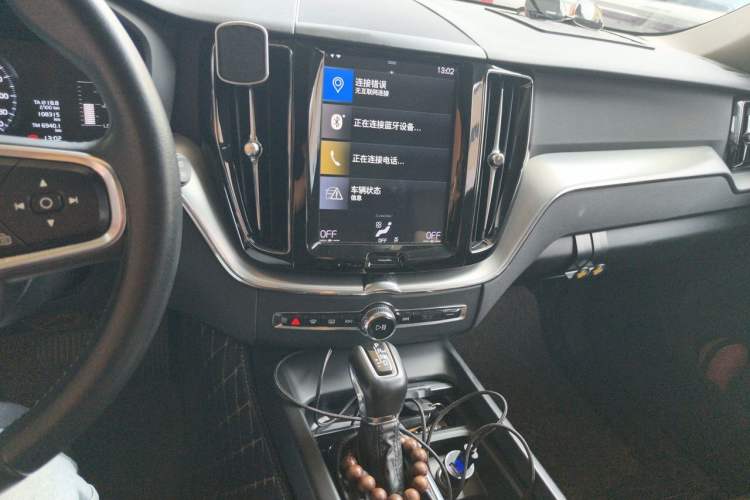 Used Volvo XC60 2020 T5 4x4 Zhiyi Luxury Edition Audio And AC Panel