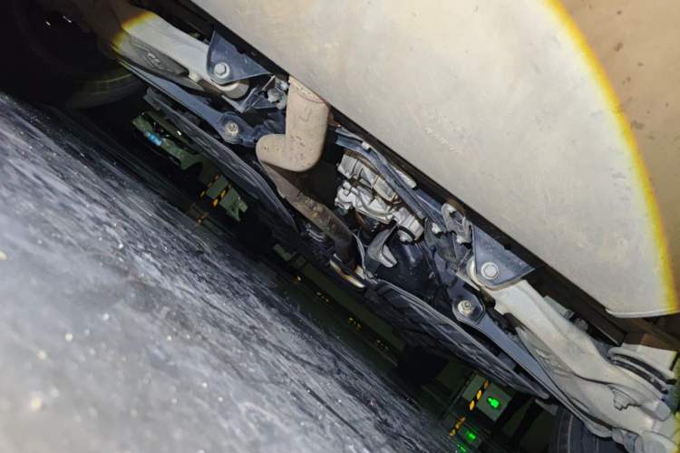 Used Volvo XC60 2020 T5 4x4 Smart Luxury Edition Chassis Rear