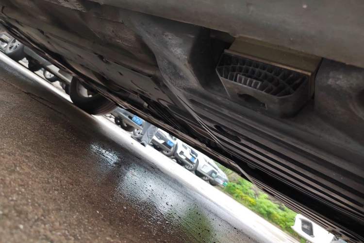 Used Volvo XC60 2020 T5 4x4 Zhiyi Luxury Edition Chassis Rear Left