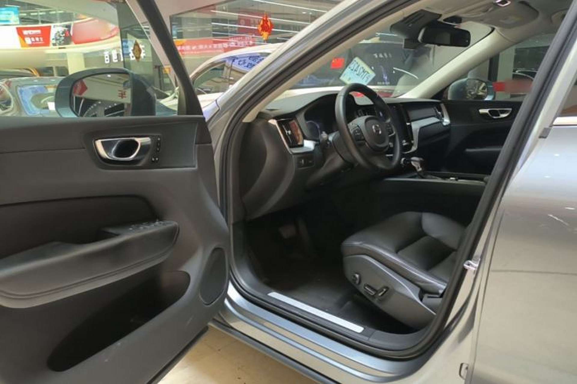 Used Volvo XC60 2020 T5 4x4 Zhiyi Luxury Edition Driver Seat
