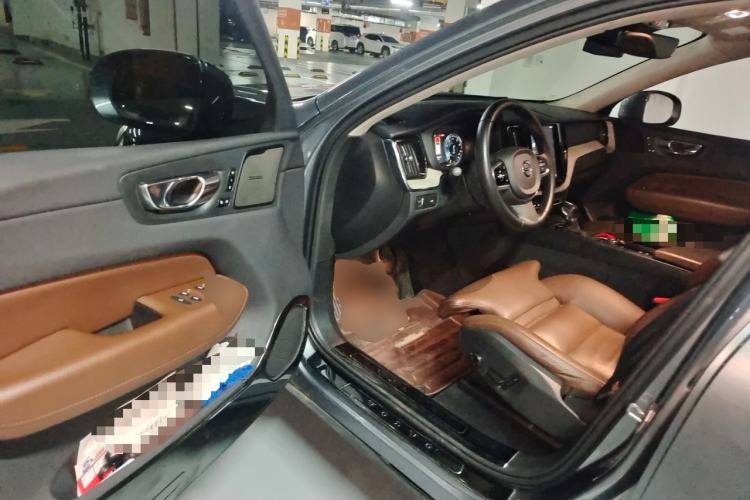 Used Volvo XC60 2020 T5 4x4 Zhiya Luxury Edition Driver Seat
