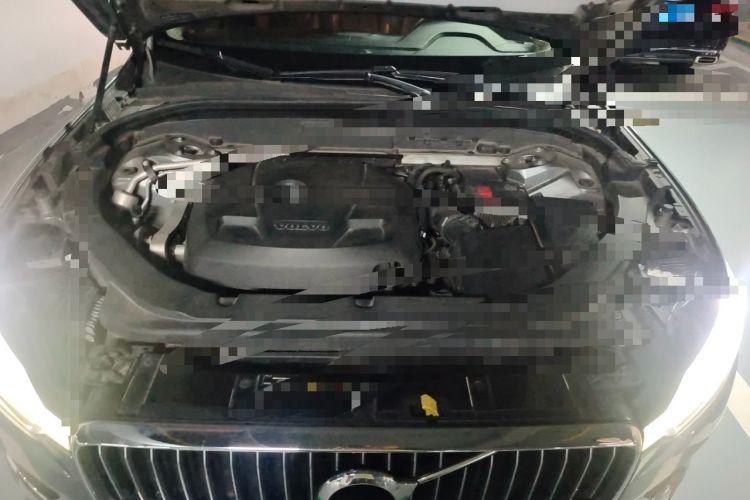 Used Volvo XC60 2020 T5 4x4 Zhiya Luxury Edition Engine Bay