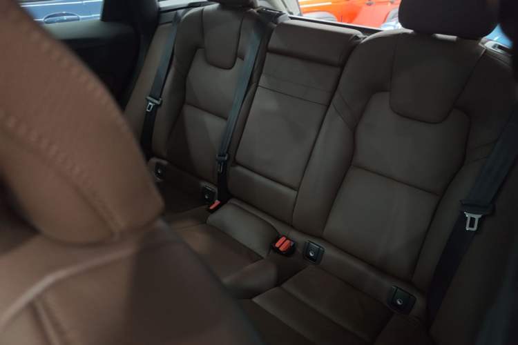Used Volvo XC60 2020 T5 4x4 Zhiyi Luxury Edition Left Rear Seat