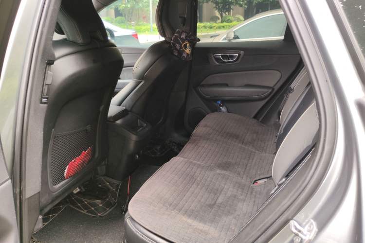 Used Volvo XC60 2020 T5 4x4 Smart & Dynamic Sport Edition Left Rear Seat