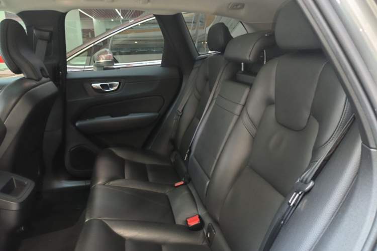 Used Volvo XC60 2020 T5 4x4 Zhiyi Luxury Edition Left Rear Seat