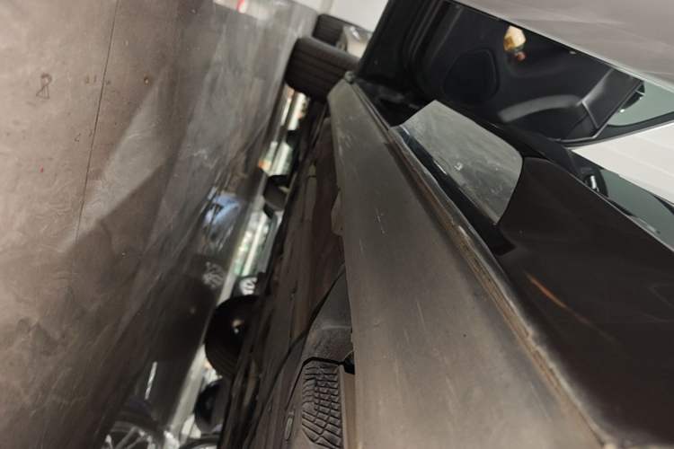 Used Volvo XC60 2020 T5 4x4 Zhiyi Luxury Edition Left Side Sill