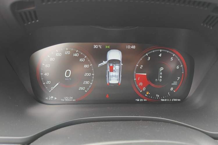 Used Volvo XC60 2020 T5 4x4 Smart & Dynamic Sport Edition Odometer Close Up