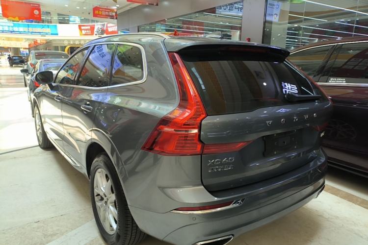 Used Volvo XC60 2020 T5 4x4 Zhiyi Luxury Edition Rear Left 45 Deg