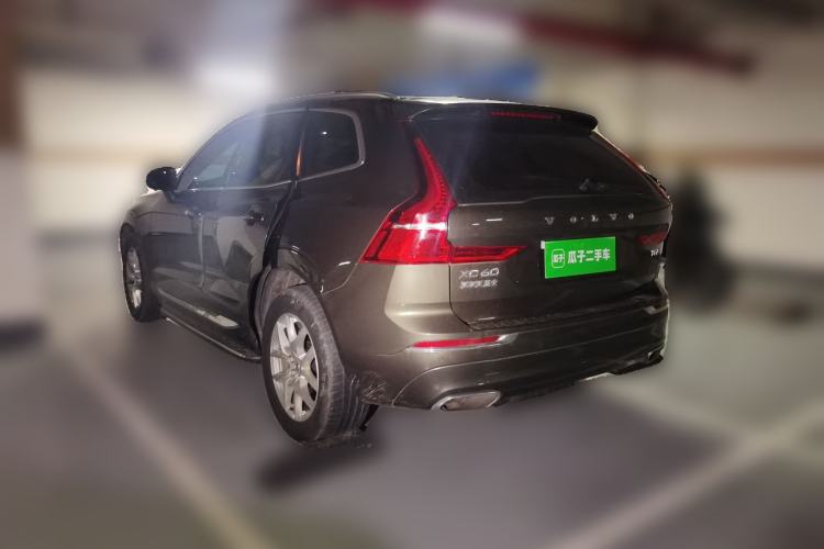 Used Volvo XC60 2020 T5 4x4 Zhiyi Luxury Edition Rear Left 45 Deg