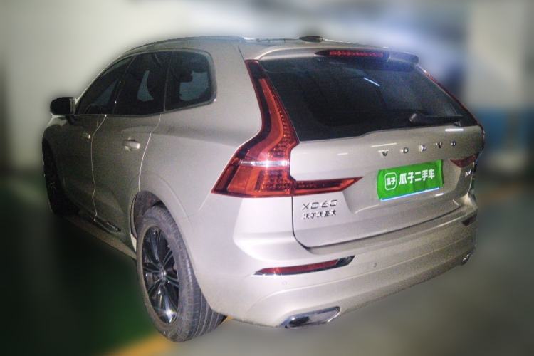 Used Volvo XC60 2020 T5 4x4 Smart Luxury Edition Rear Left 45 Deg
