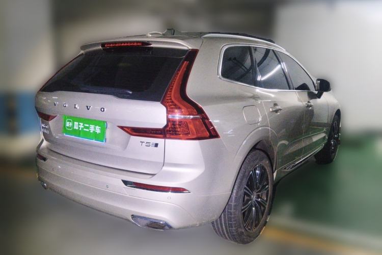 Used Volvo XC60 2020 T5 4x4 Smart Luxury Edition Rear Right 45 Deg