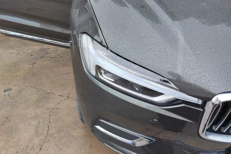 Used Volvo XC60 2020 T5 4x4 Zhiyi Luxury Edition Right Front Headlight