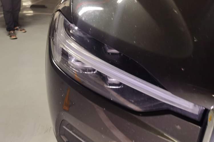 Used Volvo XC60 2020 T5 4x4 Zhiyi Luxury Edition Right Front Headlight