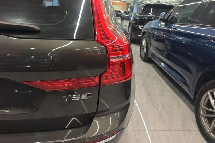 Used Volvo XC60 2020 T5 4x4 Zhiyi Luxury Edition Right Rear Taillight
