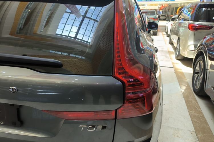 Used Volvo XC60 2020 T5 4x4 Zhiyi Luxury Edition Right Rear Taillight