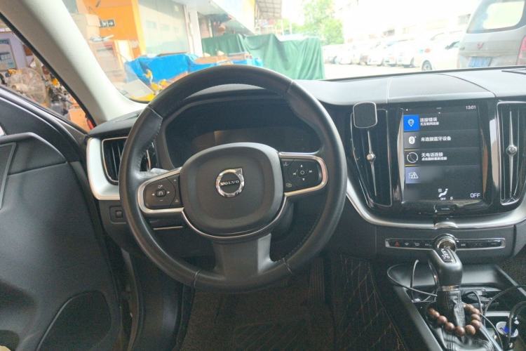 Used Volvo XC60 2020 T5 4x4 Zhiyi Luxury Edition Steering Wheel