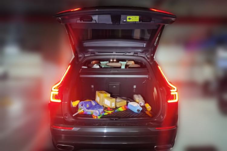 Used Volvo XC60 2020 T5 4x4 Zhiyi Luxury Edition Trunk