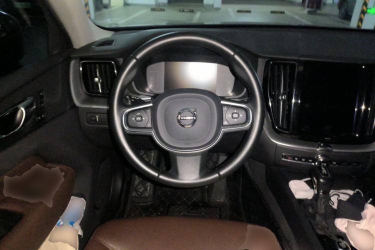 Used Volvo XC60 2020 T5 4x4 Zhiyi Luxury Edition Steering Wheel