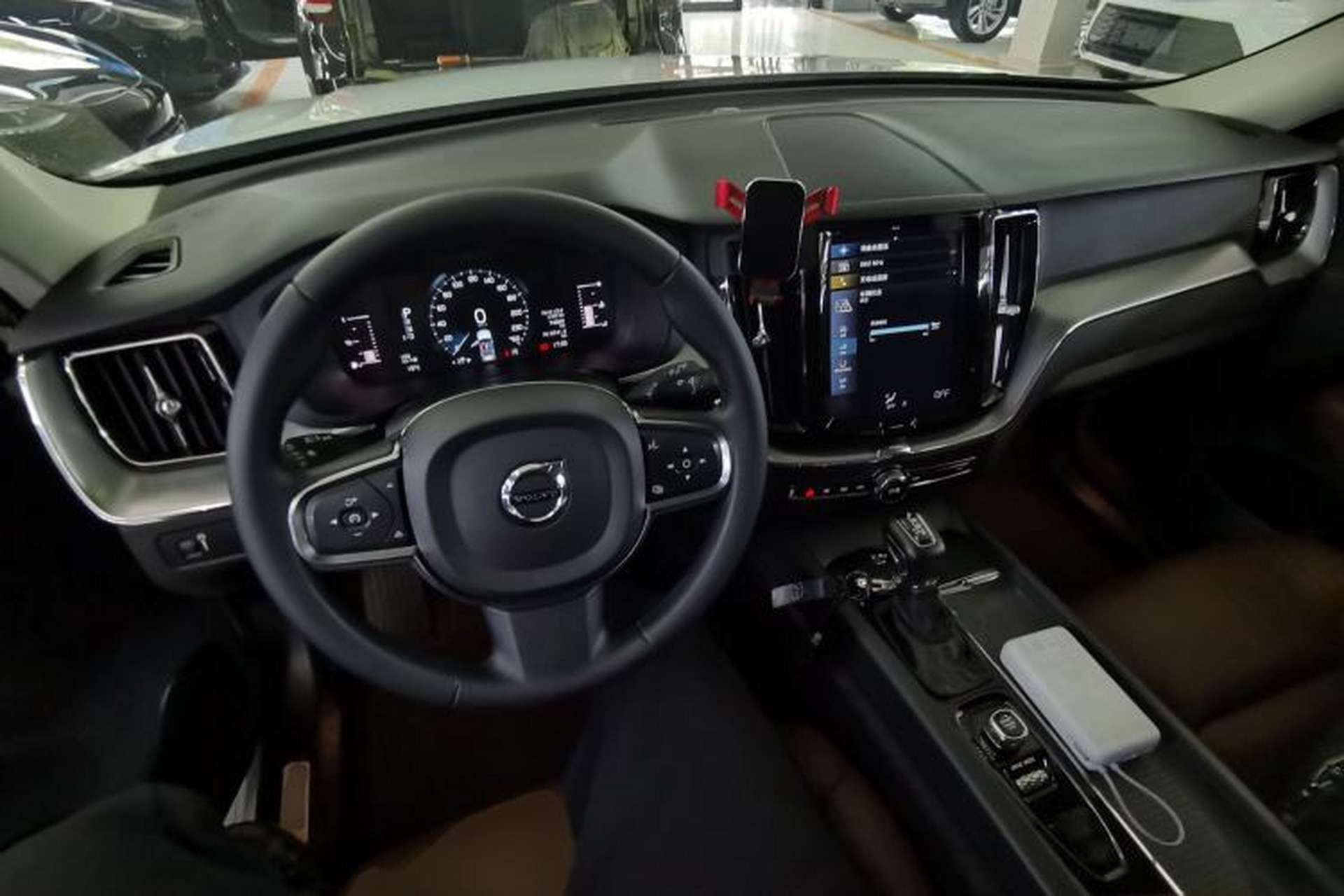 Used Volvo XC60 2020 T5 4x4 Zhiyi Luxury Edition Center Console