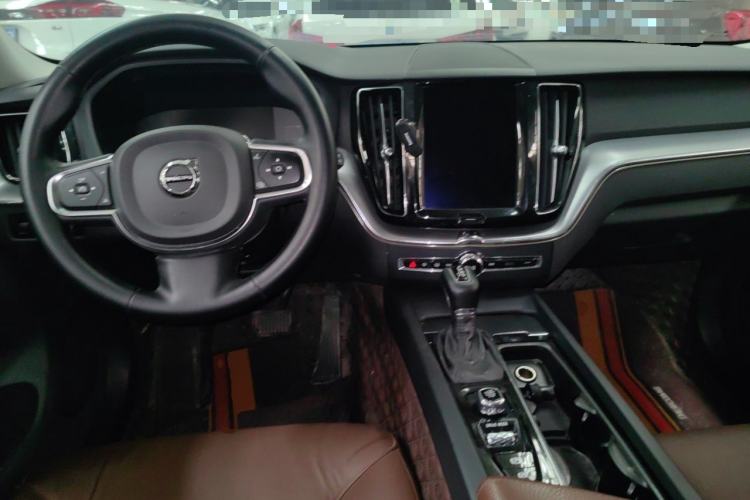 Used Volvo XC60 2020 T5 4x4 Zhiyi Luxury Edition Center Console