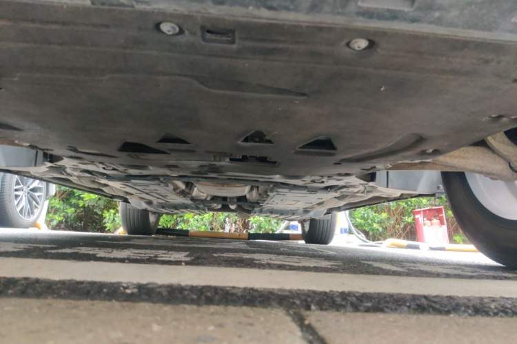 Used Volvo XC60 2020 T5 4x4 Smart Luxury Edition Chassis Front