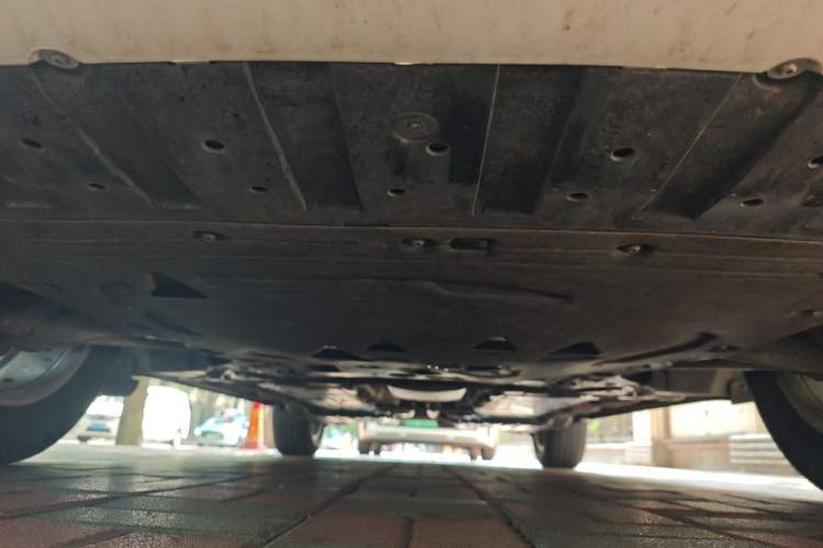 Used Volvo XC60 2020 T5 4x4 Zhiyi Luxury Edition Chassis Front