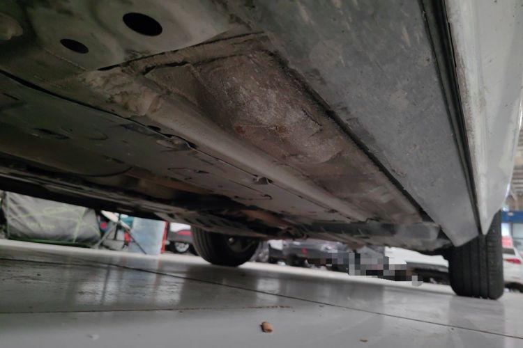 Used Volvo XC60 2020 T5 4x4 Zhiyi Luxury Edition Chassis Front Left