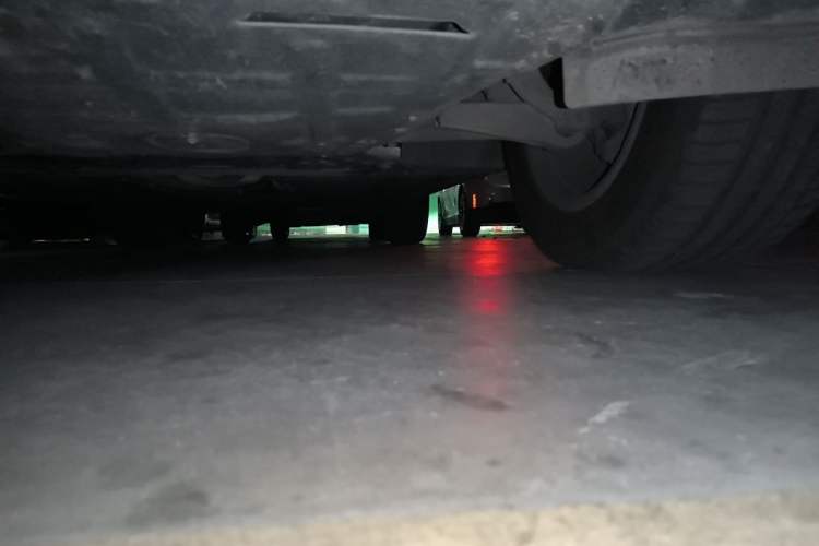 Used Volvo XC60 2020 T5 4x4 Zhiyi Luxury Edition Chassis Front Left