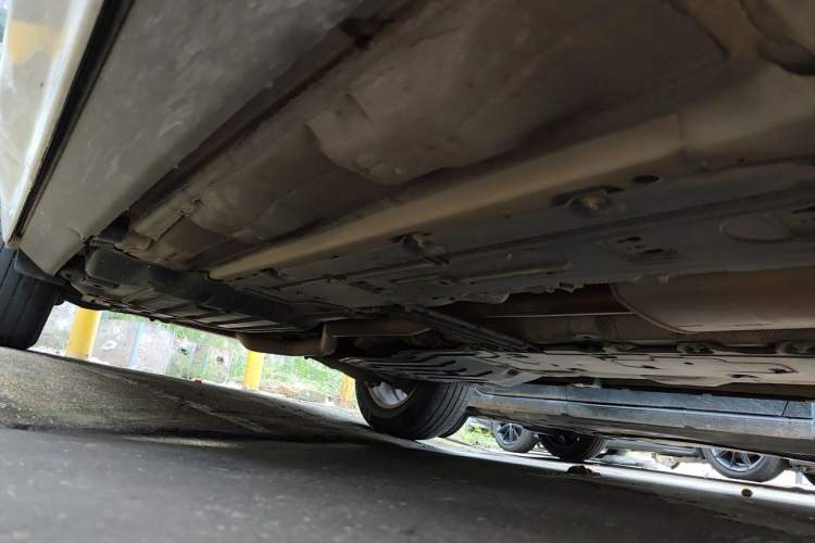 Used Volvo XC60 2020 T5 4x4 Zhiyi Luxury Edition Chassis Front Right