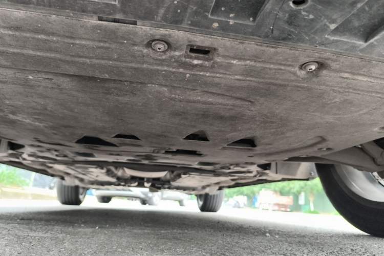 Used Volvo XC60 2020 T5 4x4 Smart Luxury Edition Chassis Front