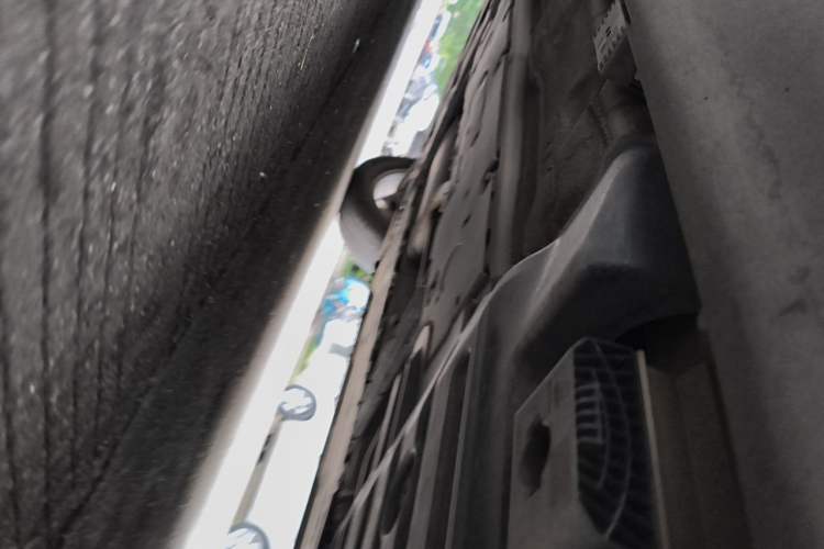 Used Volvo XC60 2020 T5 4x4 Zhiyi Luxury Edition Chassis Rear Left