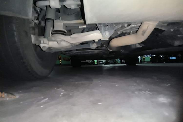 Used Volvo XC60 2020 T5 4x4 Zhiyi Luxury Edition Chassis Rear Left