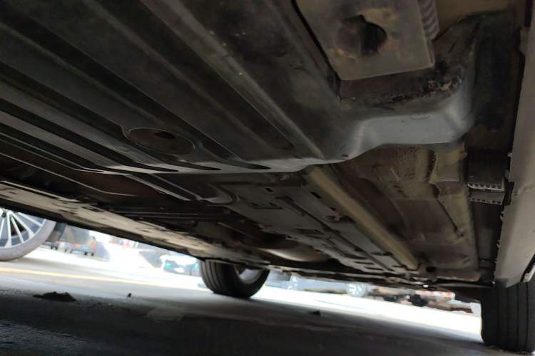 Used Volvo XC60 2020 T5 4x4 Zhiyi Luxury Edition Chassis Rear Right