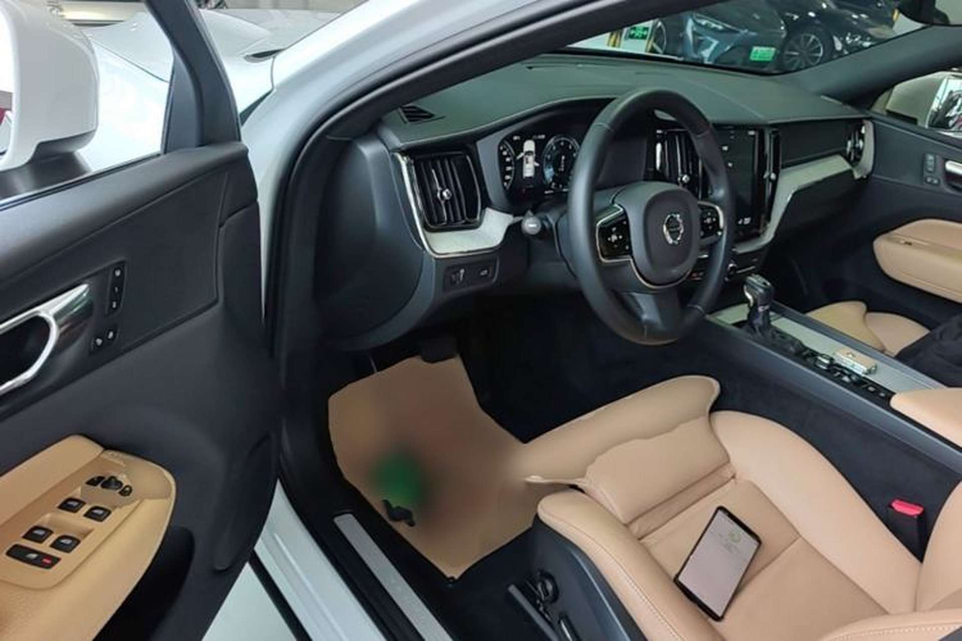 Used Volvo XC60 2020 T5 4x4 Smart Luxury Edition Driver Seat