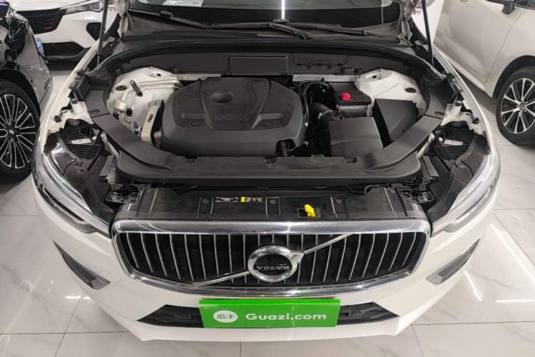 Used Volvo XC60 2020 T5 4x4 Zhiyi Luxury Edition Engine Bay