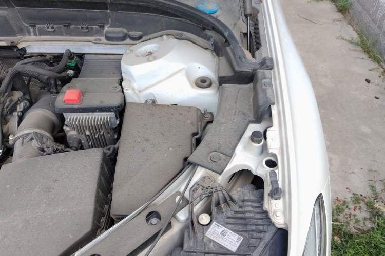 Used Volvo XC60 2020 T5 4x4 Smart Luxury Edition Engine Bay Left
